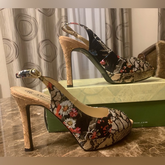 J.Reneé multi-colored heels Heels 4-1/8” heel sz 9m - Picture 1 of 13